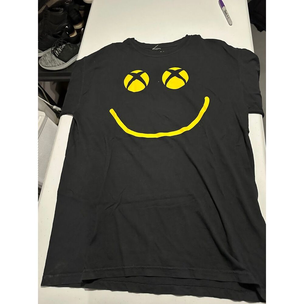 Chinatown Market Xbox Mens T shirt size xl SKU 25